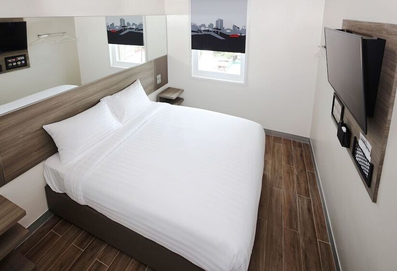 Hotel Red Planet Cubao Aurora Boulevard