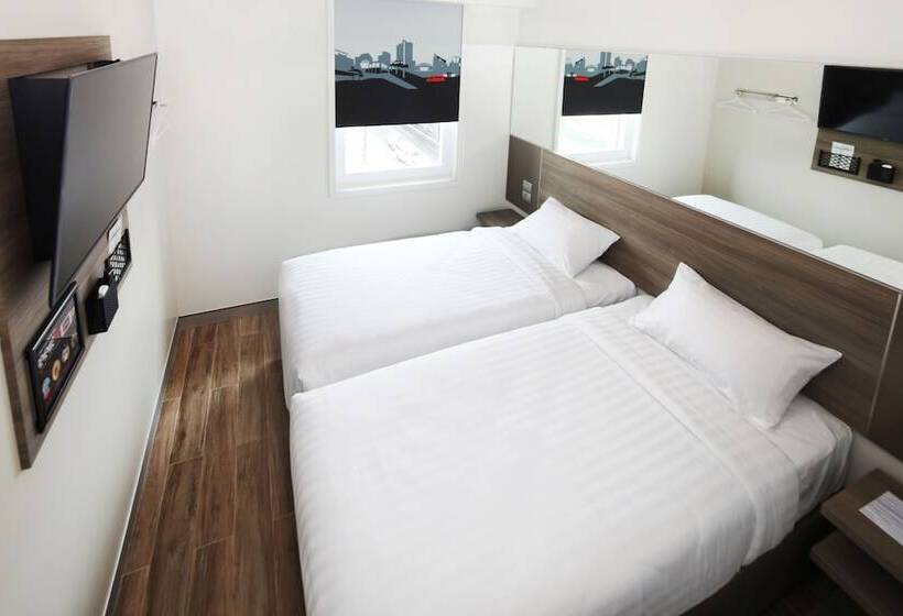 Hotel Red Planet Cubao Aurora Boulevard