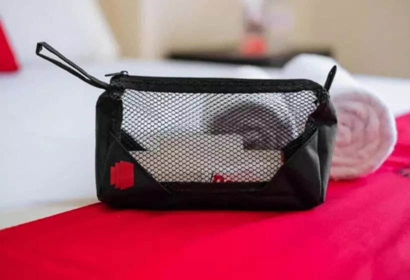 Hotelli Luna Netflix Chill Jomckayl Apartelle