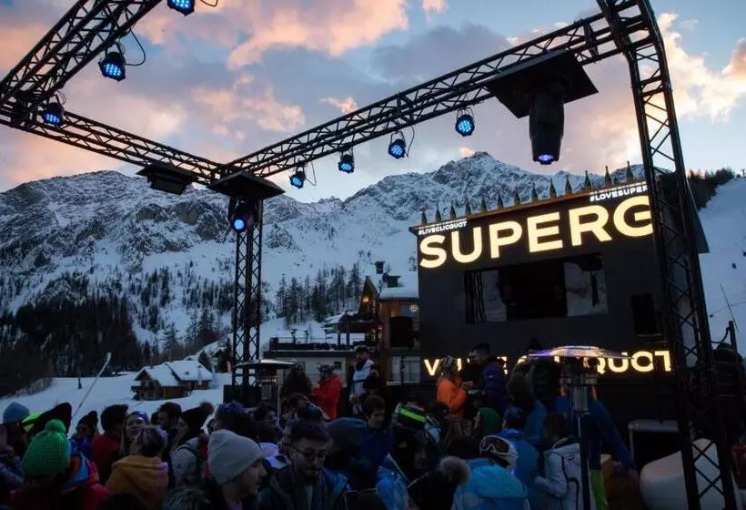 هتل Super G