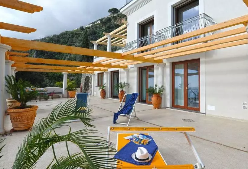 هتل Villa Duchessa D'amalfi