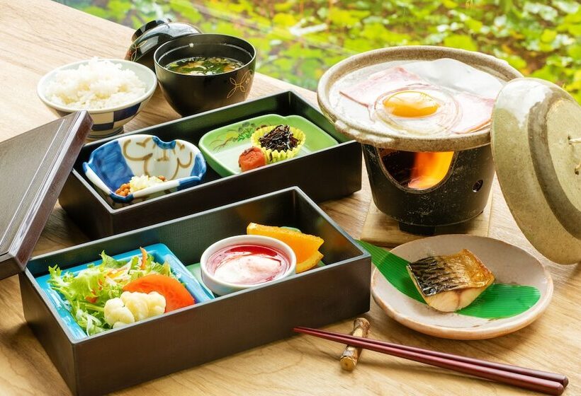 Hotel Yutoria Fujisato