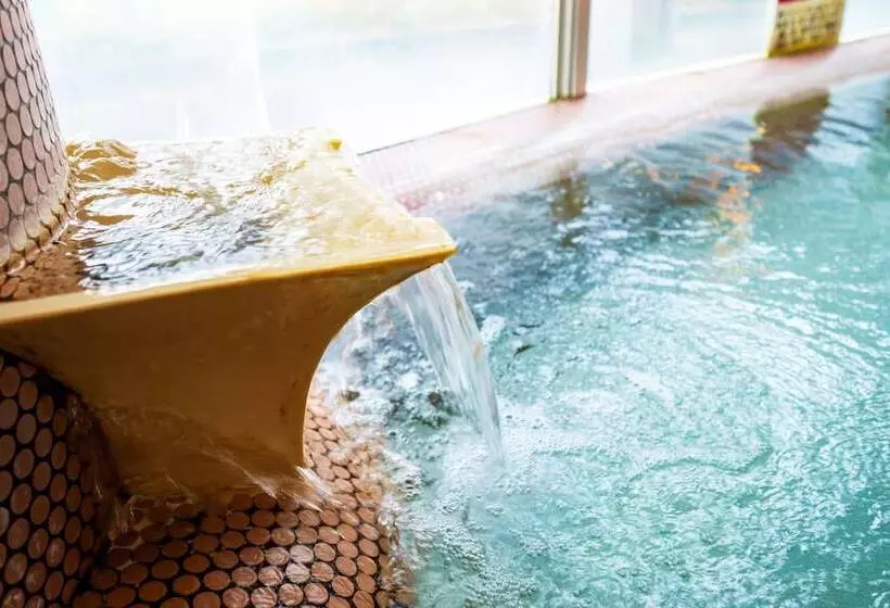 Hotelli Yutoria Fujisato