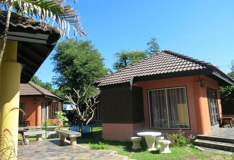 호텔 Bayview Resort Rayong