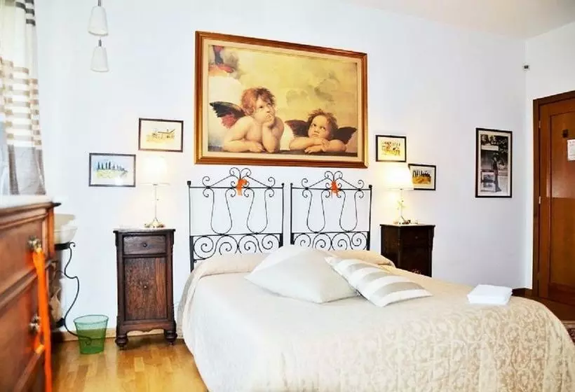 ホテル La Villa Di Arezzo