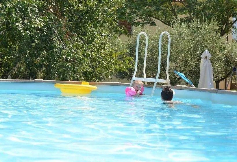 ホテル La Villa Di Arezzo