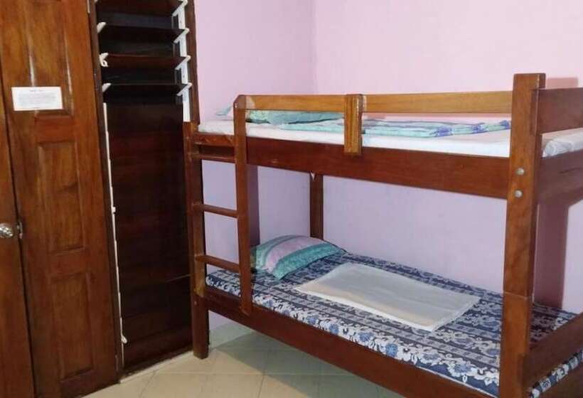 هتل Bluepango Guest House Hostel