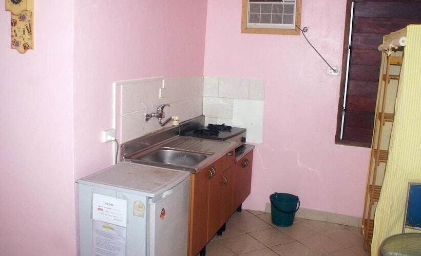 هتل Bluepango Guest House Hostel