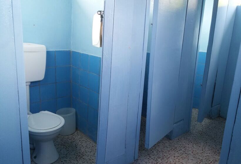 هتل Bluepango Guest House Hostel