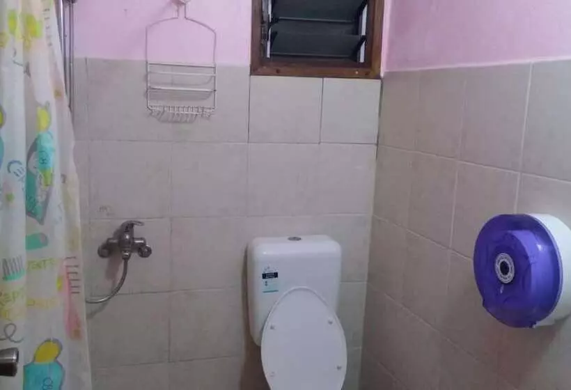 هتل Bluepango Guest House   Hostel