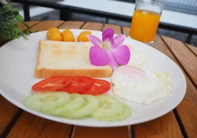 هتل Eco Inn Prime Trang