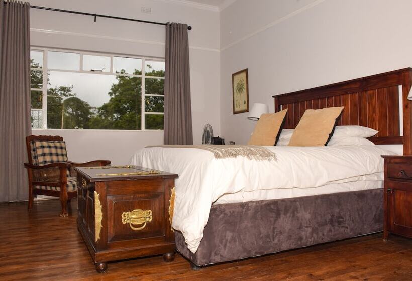 Отель Gordon's On 125 First Street