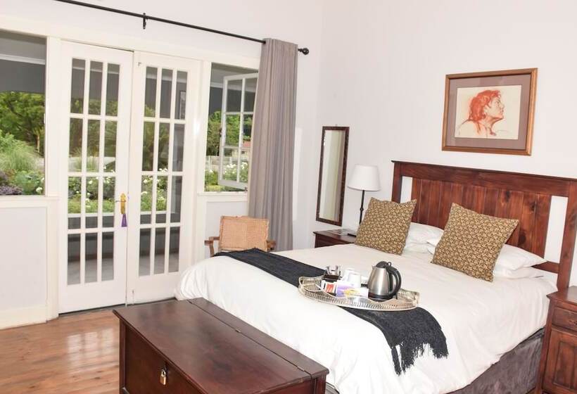 Отель Gordon's On 125 First Street