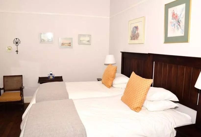 هتل Gordon's On 125 First Street