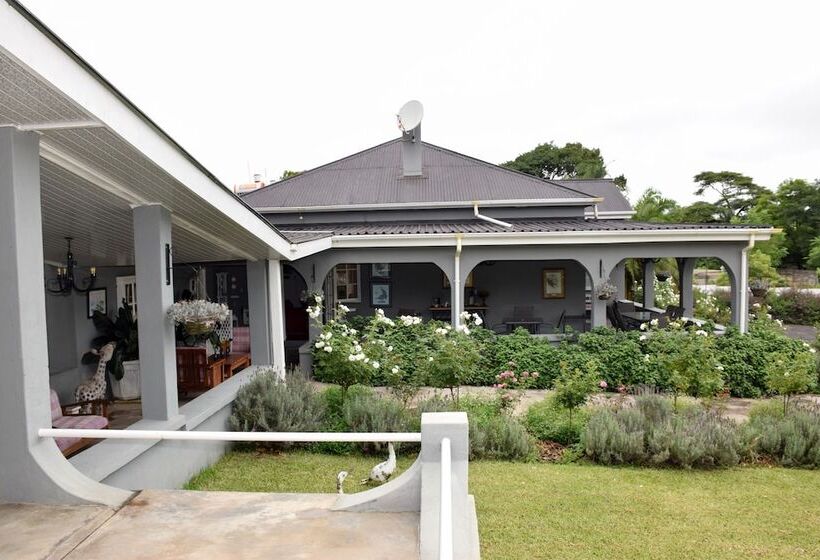 Отель Gordon's On 125 First Street