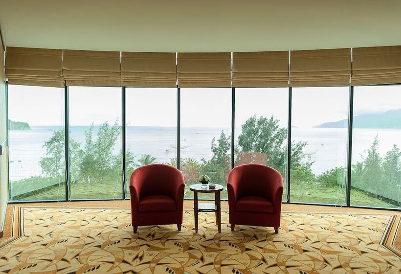 ホテル Muong Thanh Quy Nhon