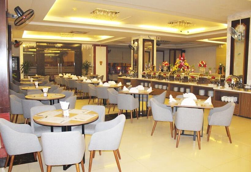 ホテル Muong Thanh Quy Nhon