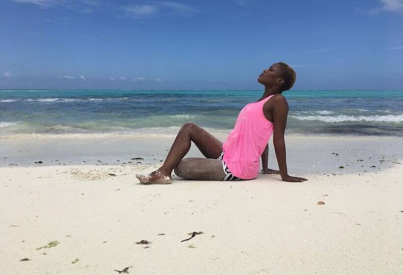 בית מלון כפרי Ocean Breeze Lodge