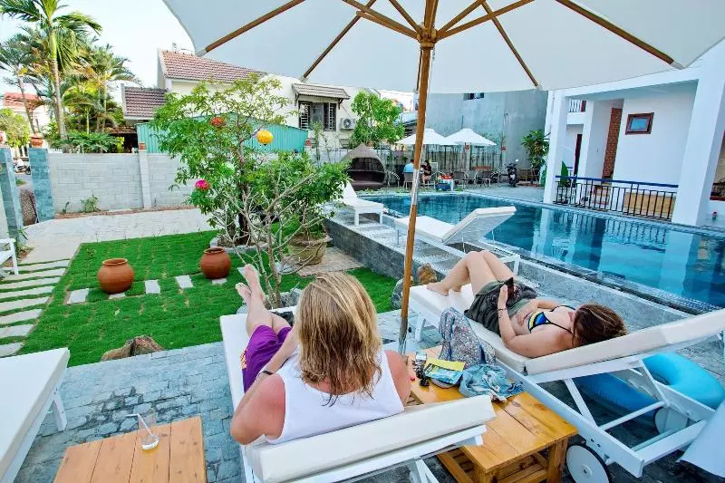 هتل Relax Garden Boutique Villa Hoi An