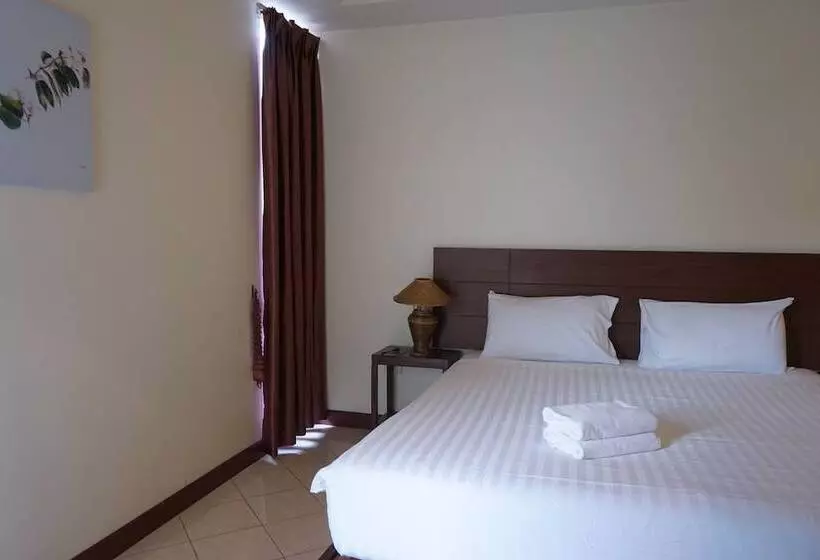 هتل The One Residence