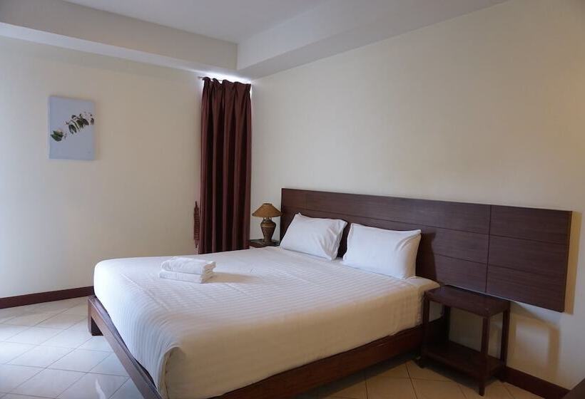 ホテル The One Residence