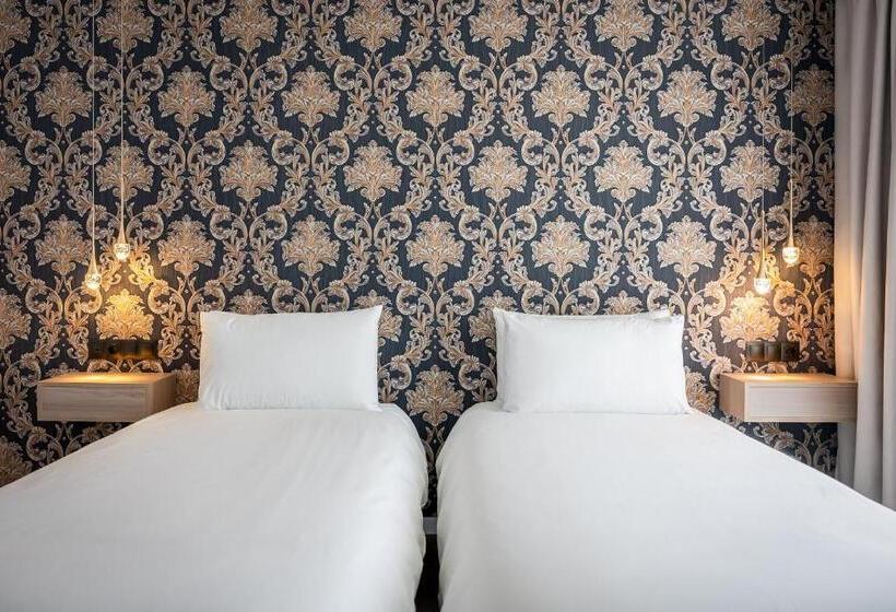 The Orange House Boutique Hotel And Upstairs Rooftop Bar   Brand New