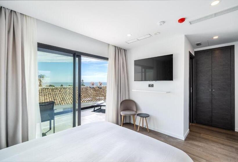 The Orange House Boutique Hotel And Upstairs Rooftop Bar   Brand New