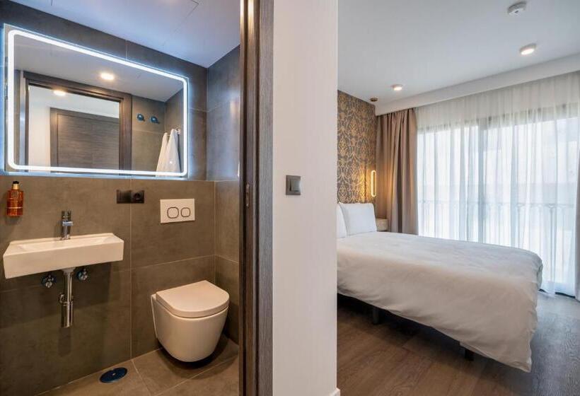 The Orange House Boutique Hotel And Upstairs Rooftop Bar   Brand New