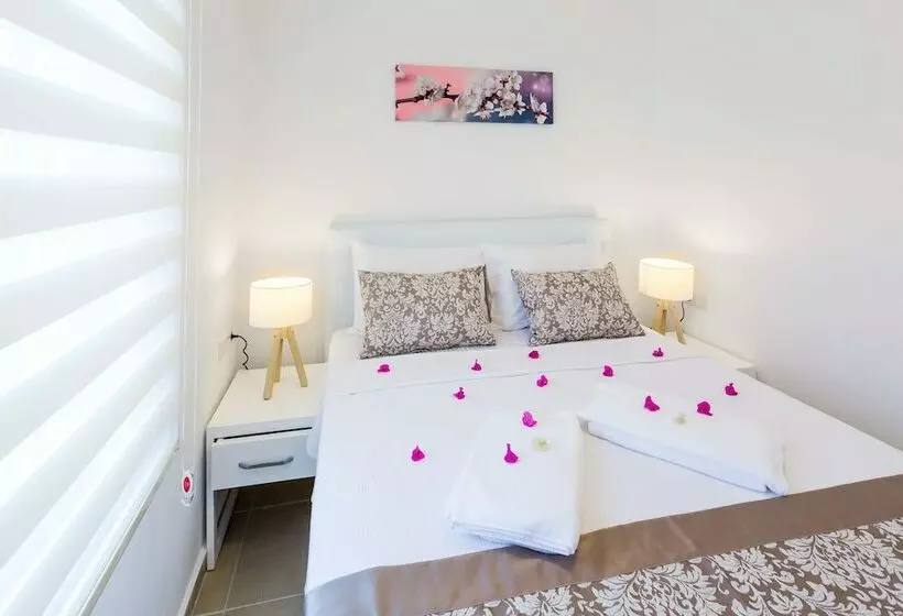 Yenier Apart Otel