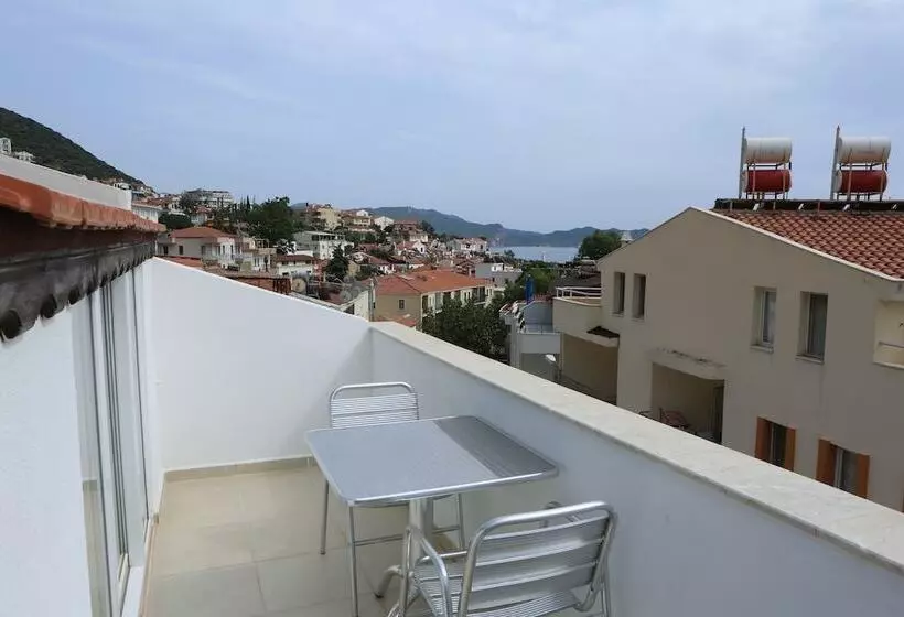 Yenier Apart Otel