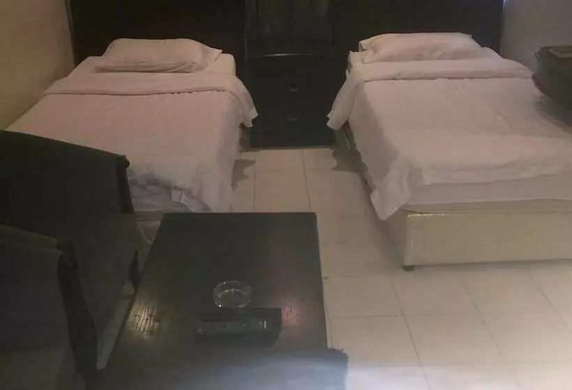 هتل Altoot Palace Furnished Apartments 3
