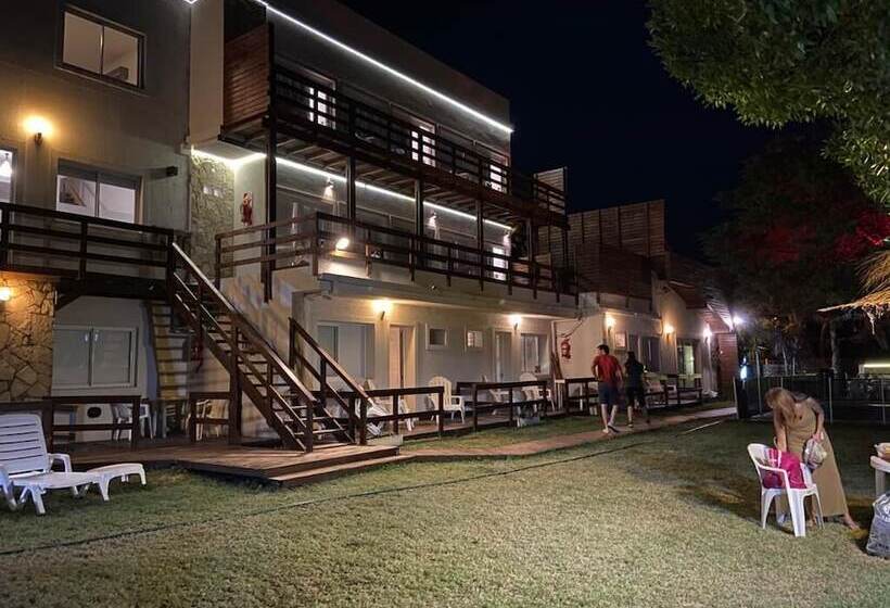 هتل Ayres Village Apart