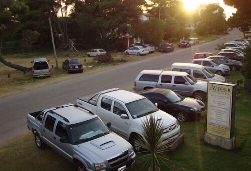 هتل Ayres Village Apart