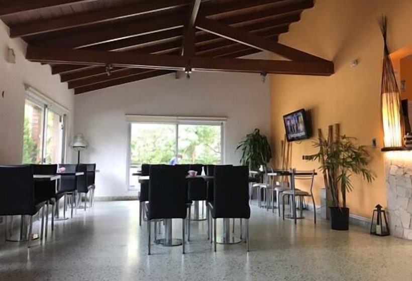 هتل Ayres Village Apart