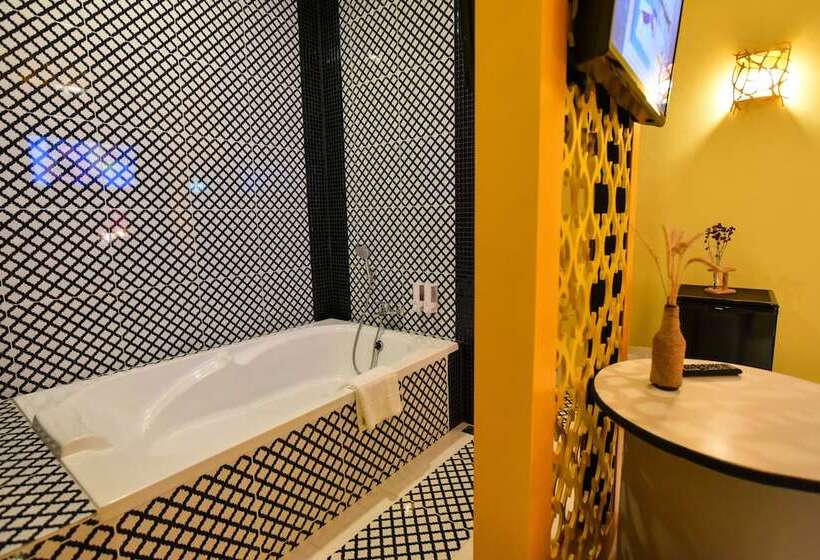 Отель Bed Villa Resort Chaing Rai