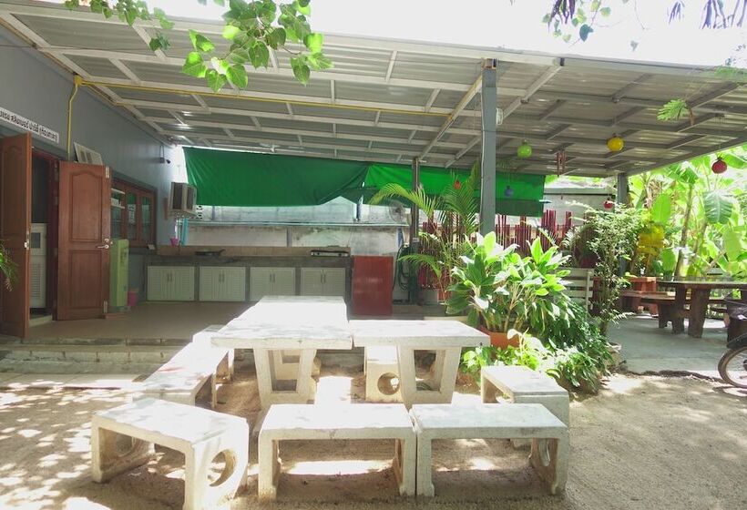 Hotel Blessing Backpackers