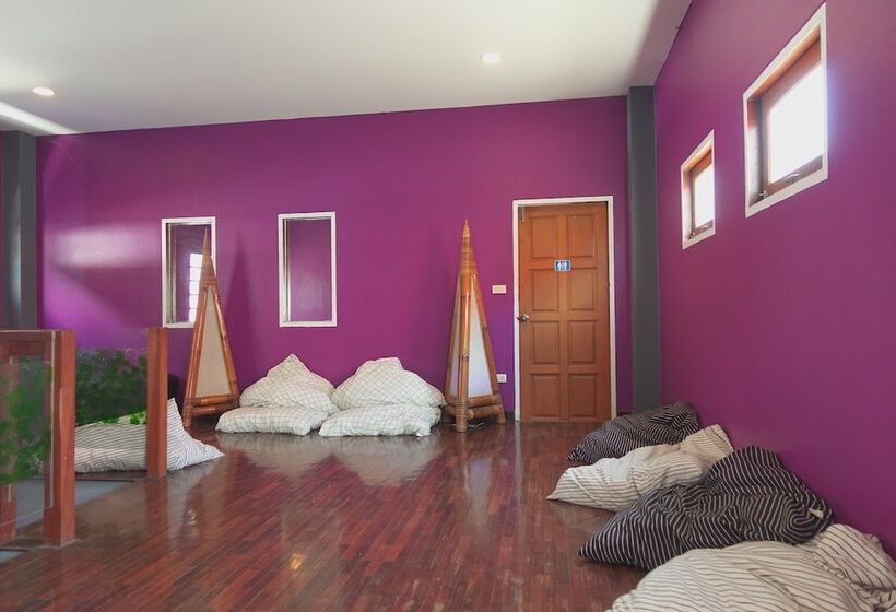 Hotel Blessing Backpackers