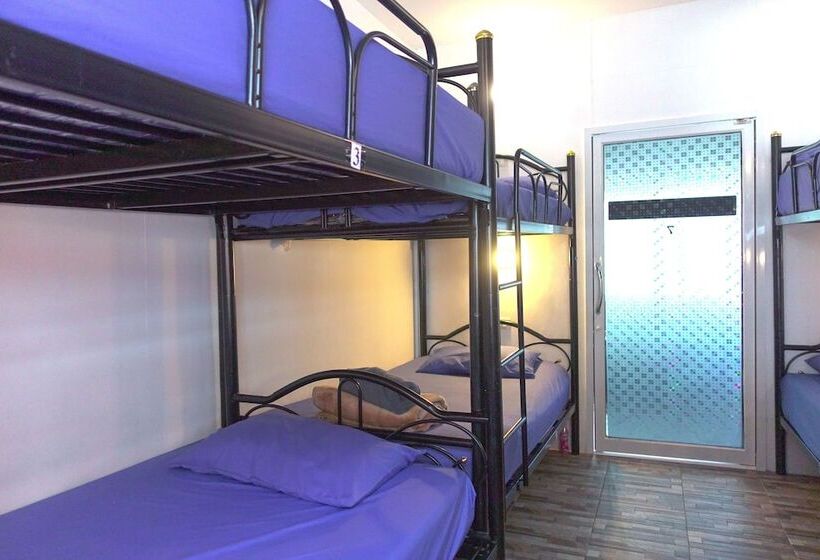 Hotel Blessing Backpackers