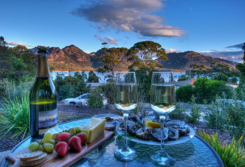 Отель Freycinet Stone Studio 3