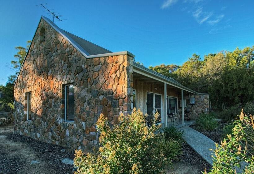 Отель Freycinet Stone Studio 3