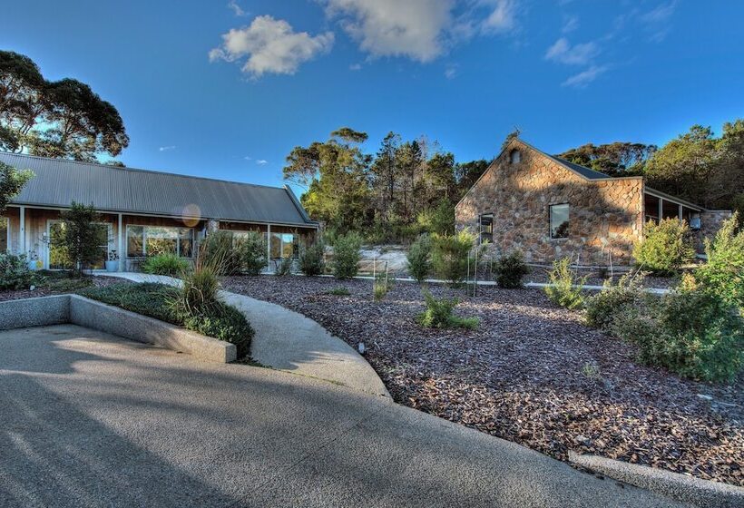 Отель Freycinet Stone Studio 3