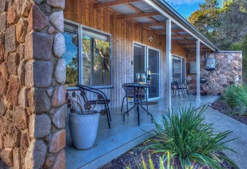 Hotelli Freycinet Stone Studio 3