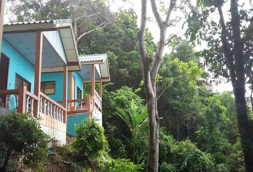 בית מלון כפרי Giant Bungalow