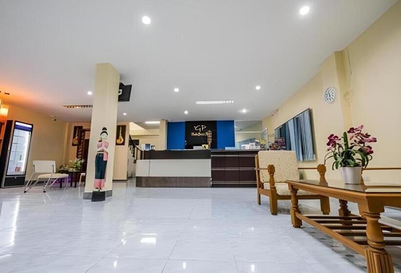 فندق Krabi Grand Place