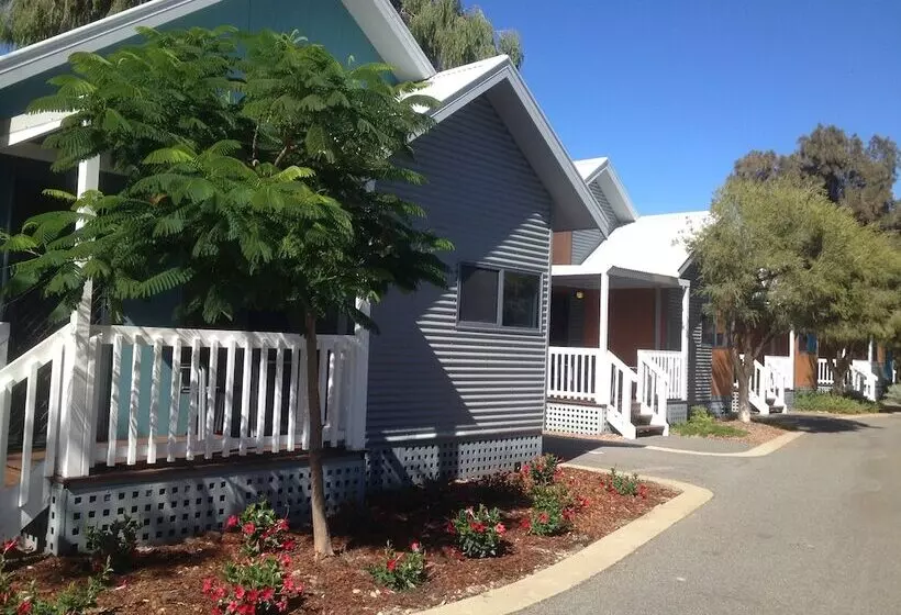 ホテル Mandurah Ocean Marina Chalets