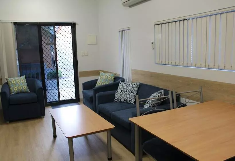 ホテル Mandurah Ocean Marina Chalets