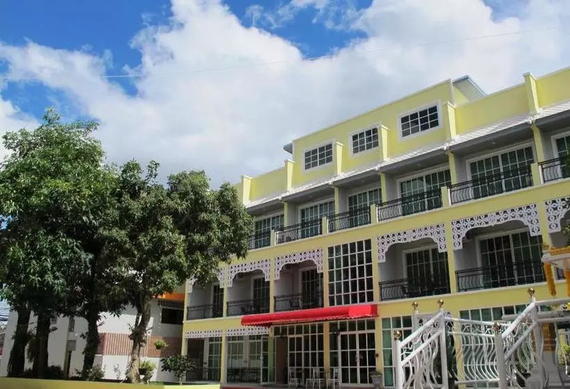 Hotelli The Dorm Chiangrai