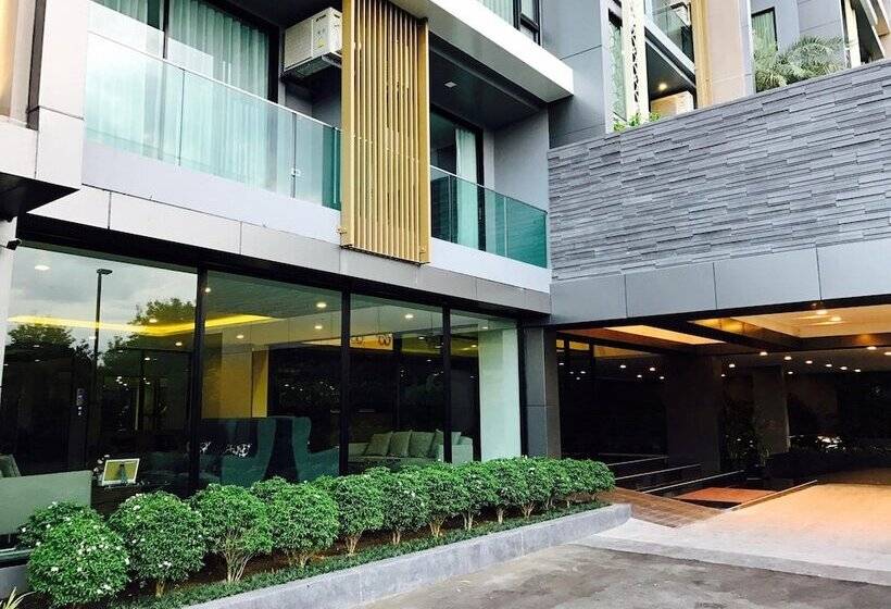 هتل The Heaven At Star Hill Condo