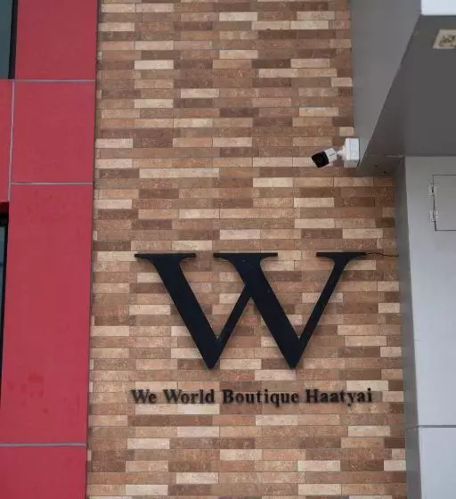 ホテル We World Boutique Haatyai