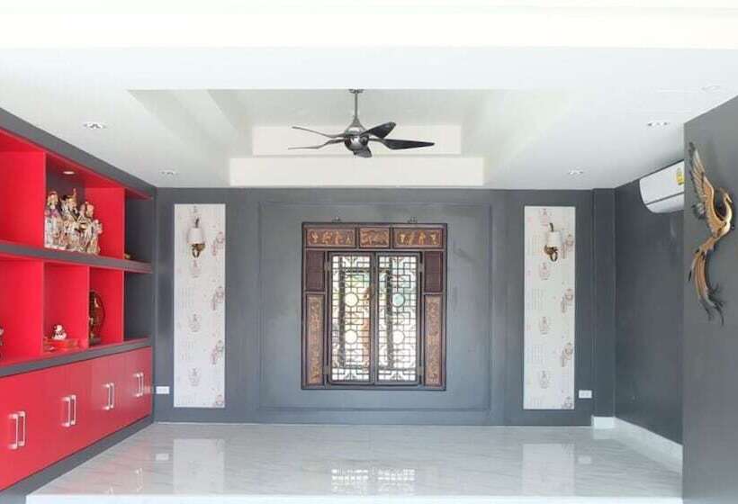 Hotel We World Boutique Haatyai